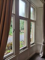 Mulgrave Country Cottage