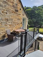 Mulgrave Country Cottage