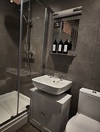 Mulgrave Country Cottage