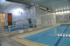 Shepherd Plaza Hotel