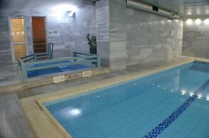 Shepherd Plaza Hotel