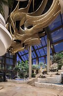 Mirage Hotel & Conference Center