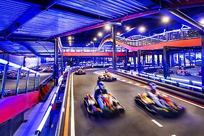 Red Hawk Resort & Casino