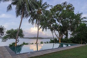 Serendipity Lake - Hikkaduwa