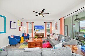 Lake View Getaway: Pool, Game Room, Theming!