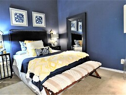 The Desert Pearl - Private Pool & Spa!