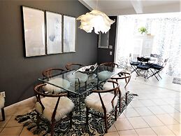 The Desert Pearl - Private Pool & Spa!