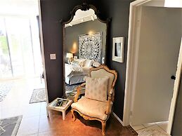 The Desert Pearl - Private Pool & Spa!