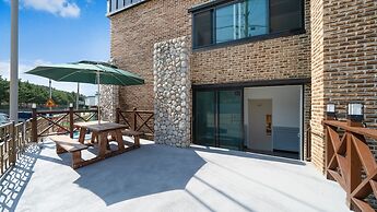 Donghae Badae Meomuleuda