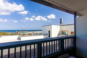 Donghae Badae Meomuleuda