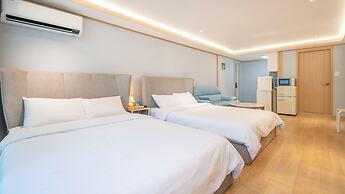 Donghae Badae Meomuleuda