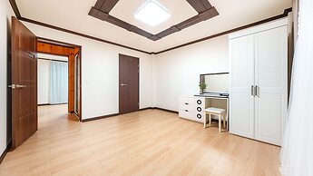 Donghae Badae Meomuleuda