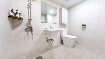 Donghae Badae Meomuleuda