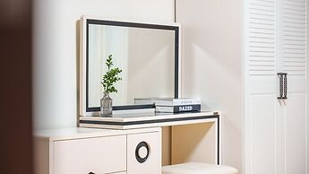 Donghae Badae Meomuleuda