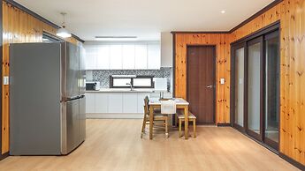 Donghae Badae Meomuleuda