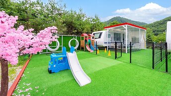 Pocheon Hanadulset pet Caravan