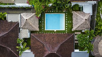 Villa Nakal by Alfred in Bali