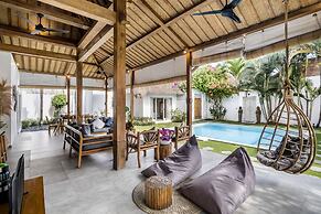 Villa Nakal by Alfred in Bali