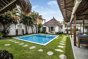 Villa Nakal by Alfred in Bali