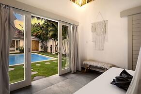 Villa Nakal by Alfred in Bali