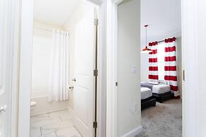 Wonderful 6bd 5bat w Golf Course Championsgate