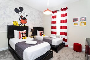 Wonderful 6bd 5bat w Golf Course Championsgate