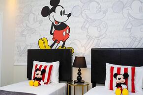 Wonderful 6bd 5bat w Golf Course Championsgate