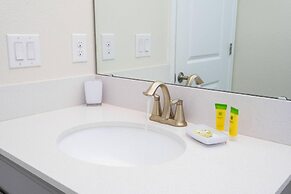 Wonderful 6bd 5bat w Golf Course Championsgate