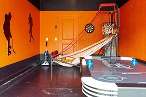 Wonderful 6bd 5bat w Golf Course Championsgate