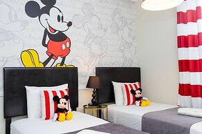 Wonderful 6bd 5bat w Golf Course Championsgate