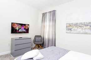 Wonderful 6bd 5bat w Golf Course Championsgate