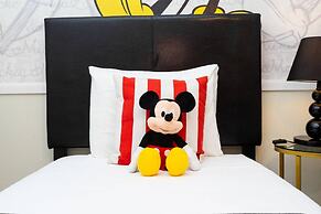 Wonderful 6bd 5bat w Golf Course Championsgate