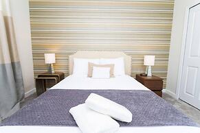 Wonderful 6bd 5bat w Golf Course Championsgate