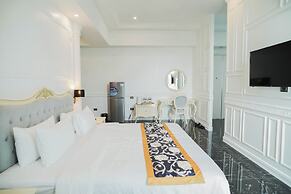 Sunday Hevea Hotel and Resort