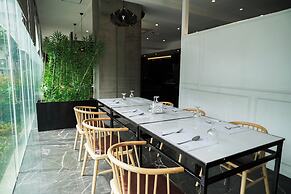 Sunday Hevea Hotel and Resort