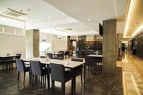 Sunday Hevea Hotel and Resort