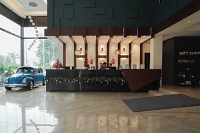 Sunday Hevea Hotel and Resort