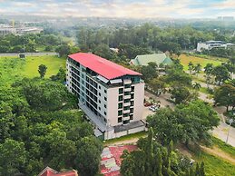 Sunday Hevea Hotel and Resort