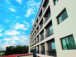 Sunday Hevea Hotel and Resort