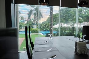 Sunday Hevea Hotel and Resort