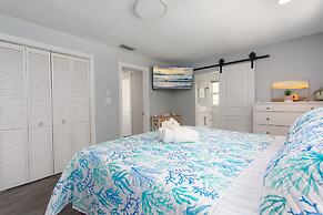 Indigo Beach Oasis - Minutes To Clearwater Beach! 3 Bedroom Home by Re
