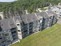 Stoneridge 3BR Standard Condo, sleeps 8! by RedAwning - Save 10% on 3 