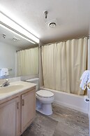 Stoneridge 3BR Standard Condo, sleeps 8! by RedAwning - Save 10% on 3 