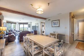 Stoneridge 3BR Standard Condo, sleeps 8! by RedAwning - Save 10% on 3 