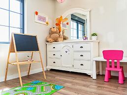 Lux Villa w Balcony Pool Sauna Garden in Antalya