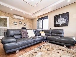 Lux Villa w Balcony Pool Sauna Garden in Antalya