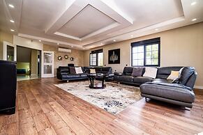 Lux Villa w Balcony Pool Sauna Garden in Antalya