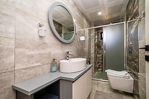 Lux Villa w Balcony Pool Sauna Garden in Antalya