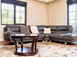 Lux Villa w Balcony Pool Sauna Garden in Antalya