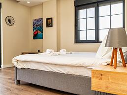 Lux Villa w Balcony Pool Sauna Garden in Antalya